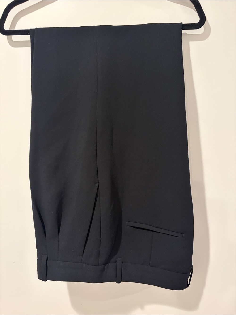 Aritzia Babaton The Effortless Pant Black High Waisted Pleated Trouser Size 14